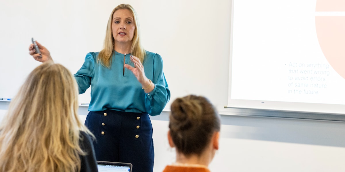 Opni háskólinn í HR