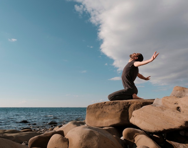 Heildræn öndun (e. Holistic breathwork)