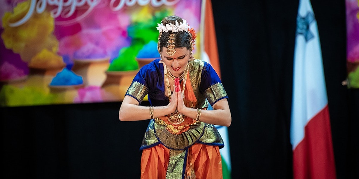 Bharatnatyam Malta - Indian dance with Delia 